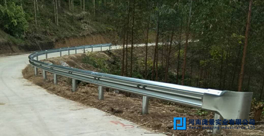 乡村公路波形草莓视频深夜.jpg